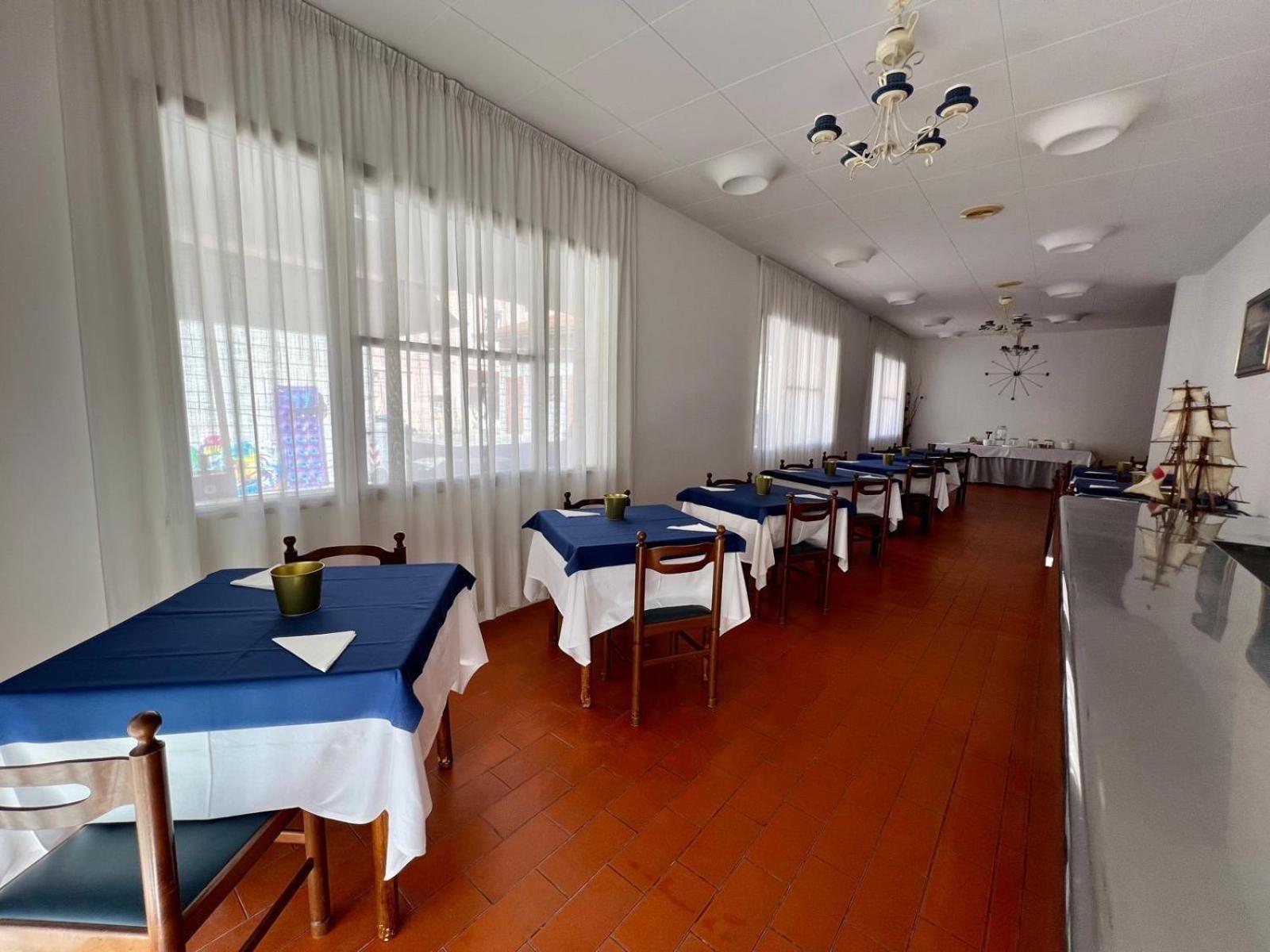 Hotel Villa Dei Fiori Bellaria – Igea Marina Kültér fotó