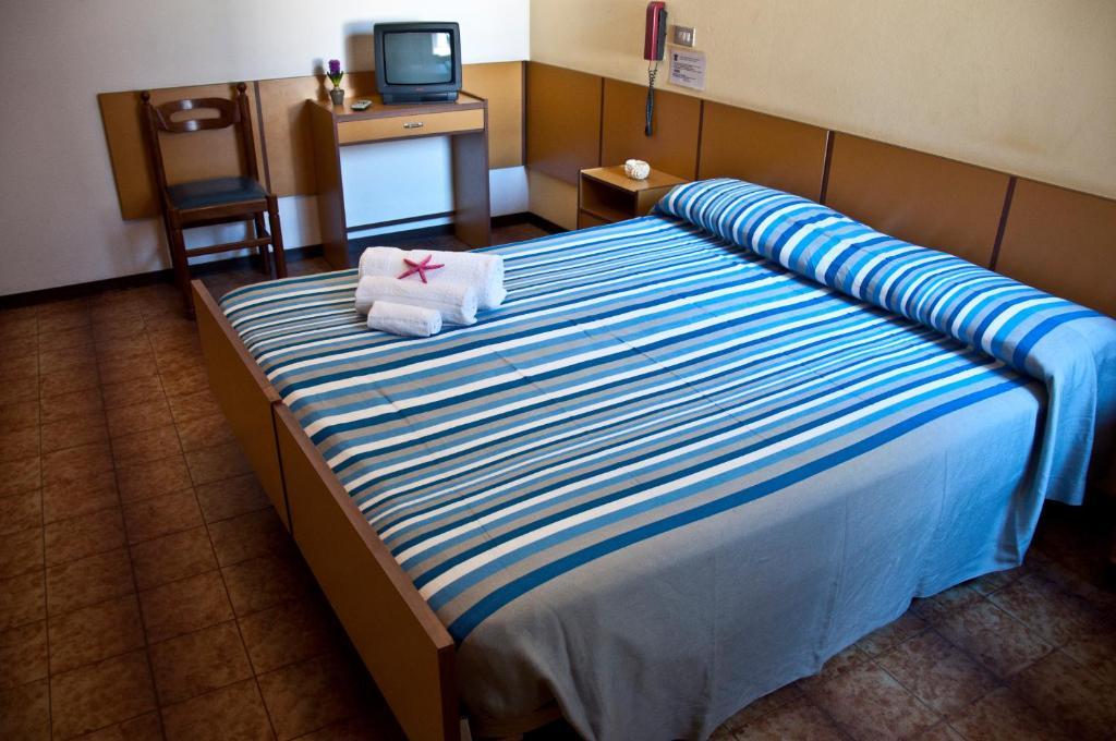 Hotel Villa Dei Fiori Bellaria – Igea Marina Szoba fotó